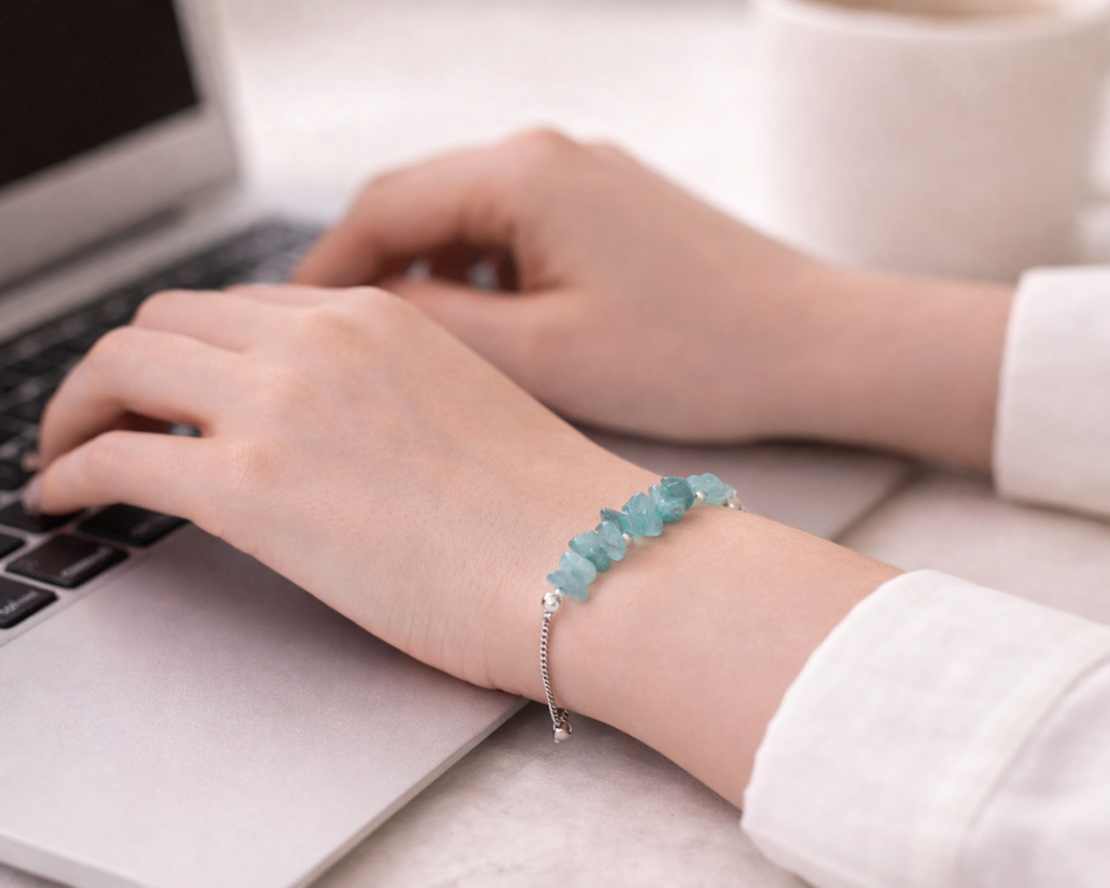 Aquamarine Chips Lumba With Silver Chain