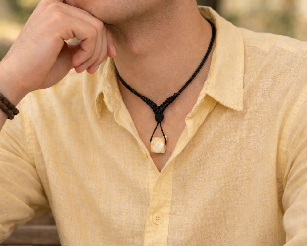 Yellow Agate with Thread Necklace